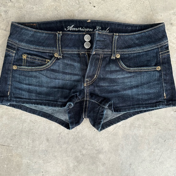 Denim Shorts American Eagle Low Waist Size 0 - Picture 2 of 5